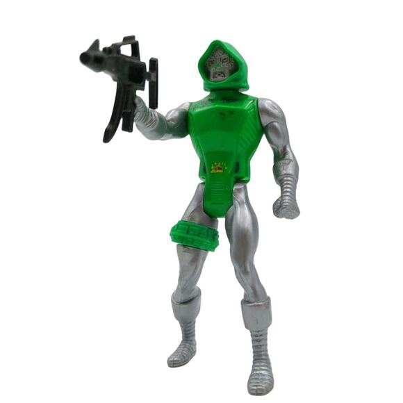 Vintage 1984 Marvel Secret Wars Dr. Doom Action Figure with Gun 4" Fantastic 4 - Picture 1 of 7